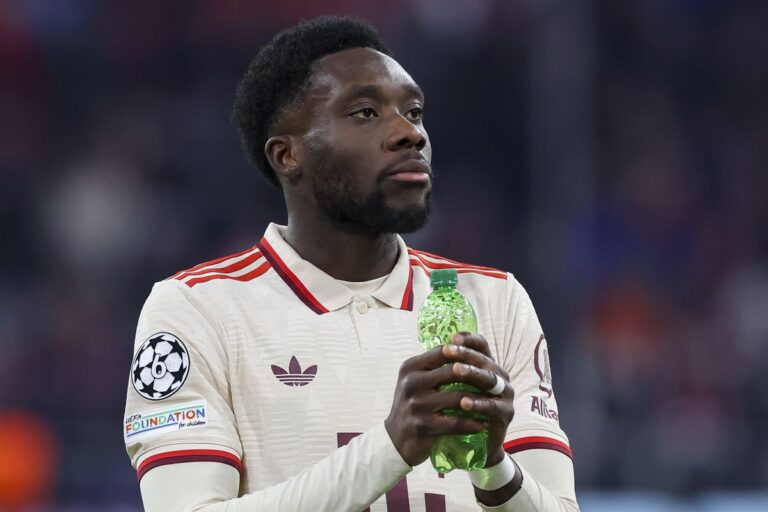 Alphonso Davies agent arranges meetings with Real Madrid and Manchester United after Bayern Munich spat