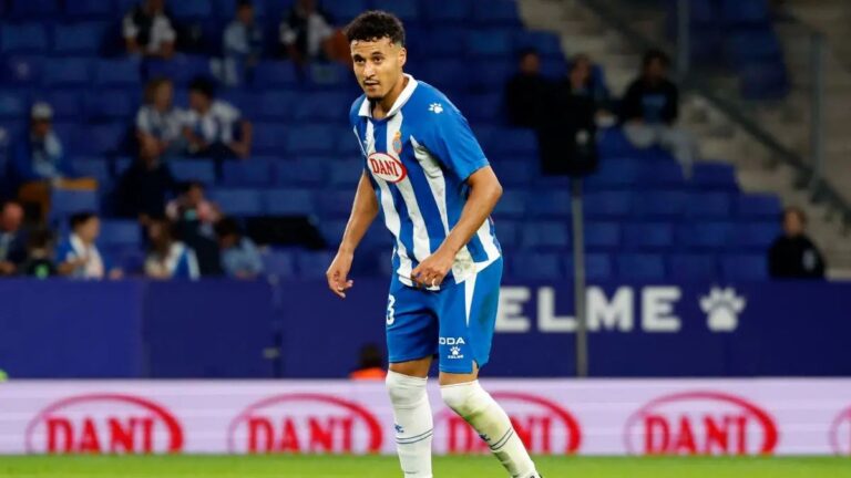 Espanyol defender reveals he rejected approaches from Barcelona and Manchester United