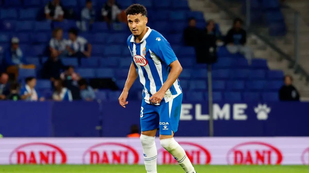 Espanyol defender reveals he rejected approaches from Barcelona and Manchester United