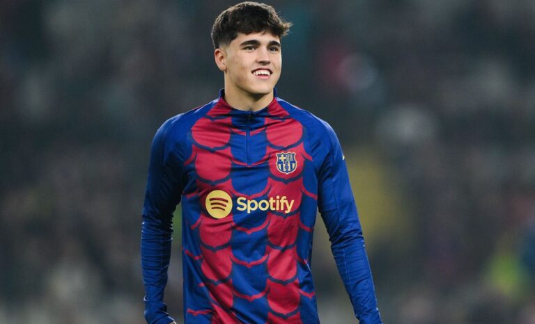 "He is more like Gerard Pique" - Barcelona icon talks up defensive sensation Pau Cubarsi