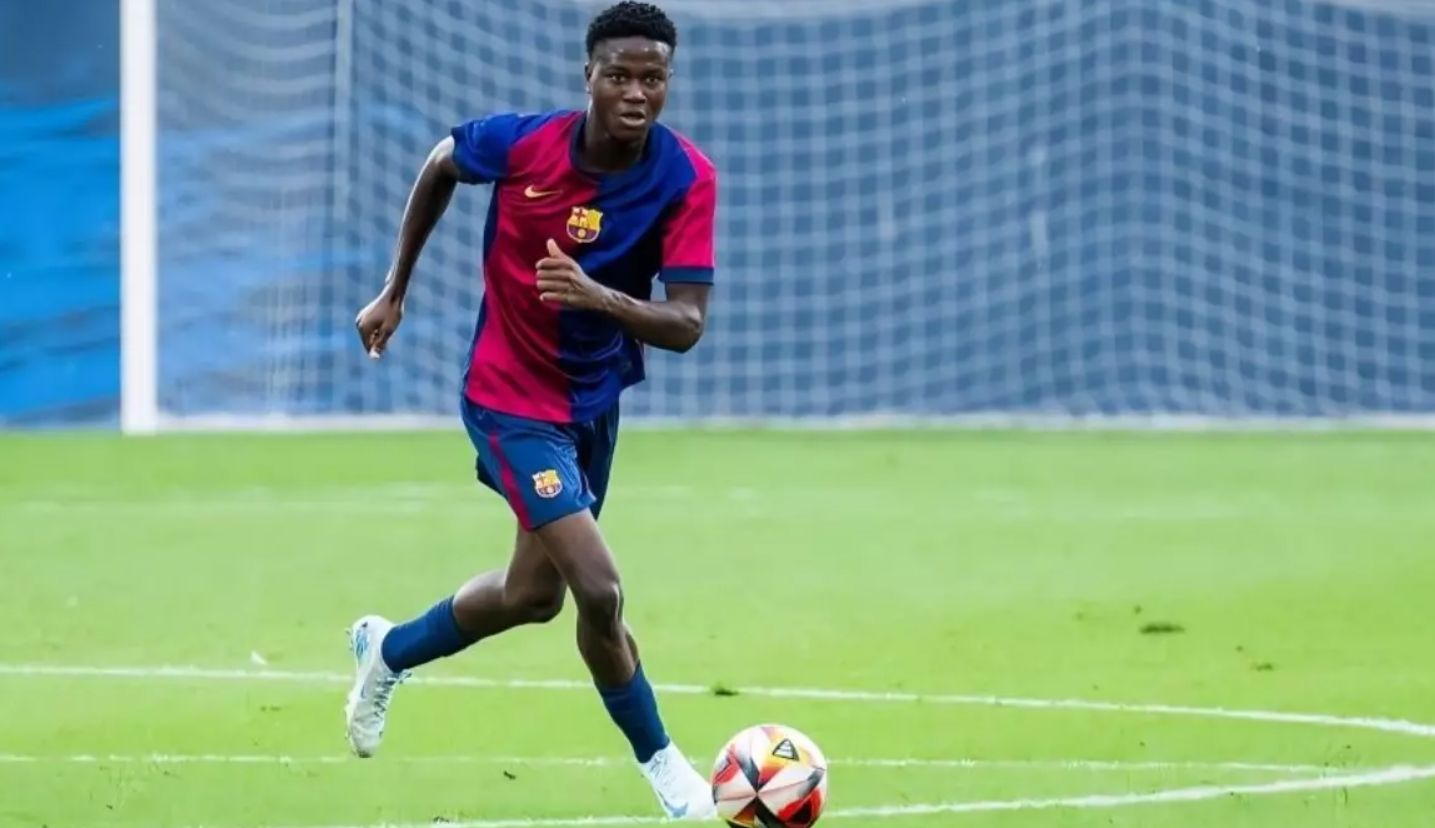 Barcelona stave off Manchester City to renew 15-year-old wonderkid