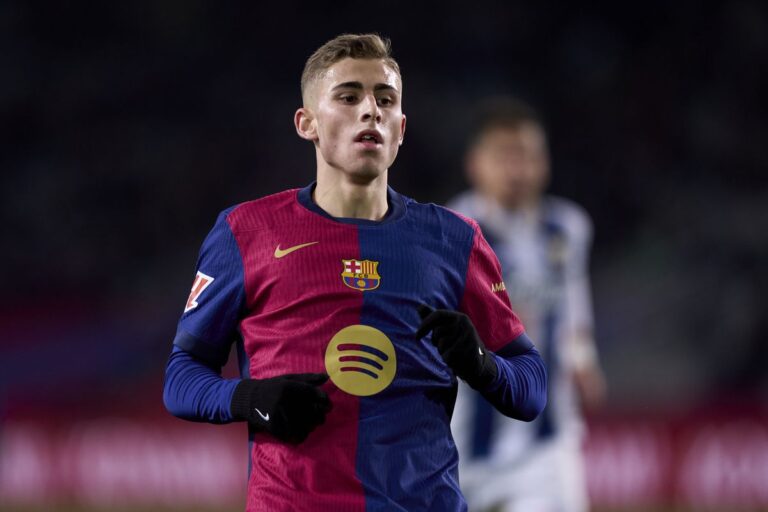 Barcelona starlet snubs â‚¬70m offers from Manchester United and Aston Villa