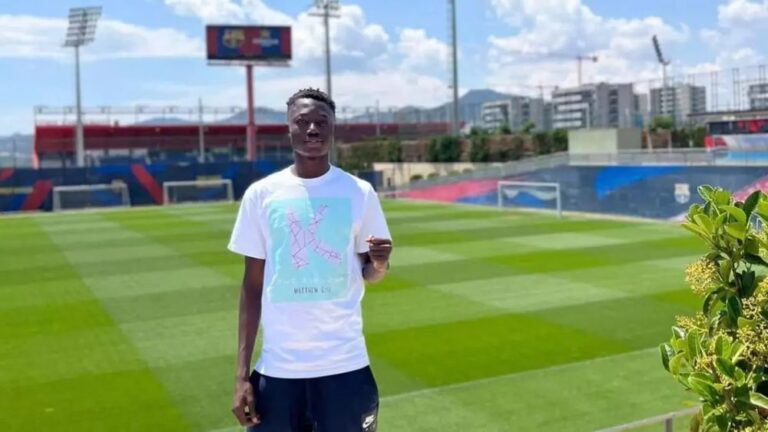 Barcelona sign 18-year-old Ghanaian talent on a free