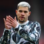 Barcelona eyeing summer move for Premier League midfielder