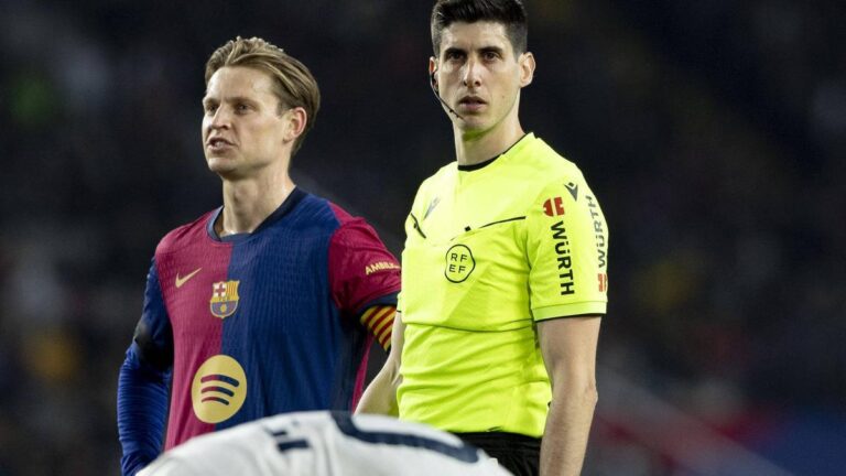Second Barcelona star came off against Osasuna due to injury concern