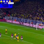 Borussia Dortmund score from the penalty spot against Barcelona