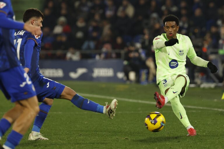 Barcelona star to undergo tests today