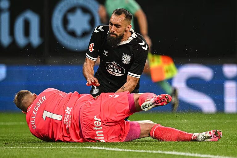 Las Palmas star undergoes emergency surgery on intestine
