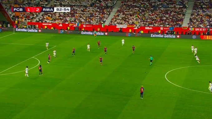 WATCH: Barcelona bring it back to 2-2 against Real Madrid as Ferran Torres score
