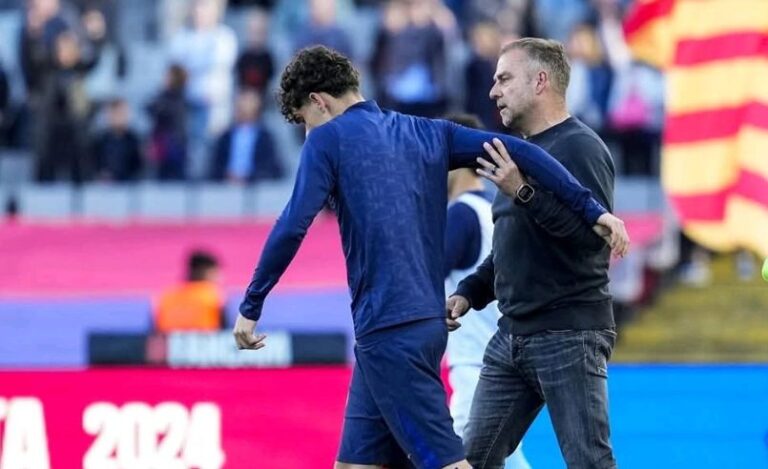 Barcelona Star Classhes with Hansi Flick After Celtic Vigo Comeback
