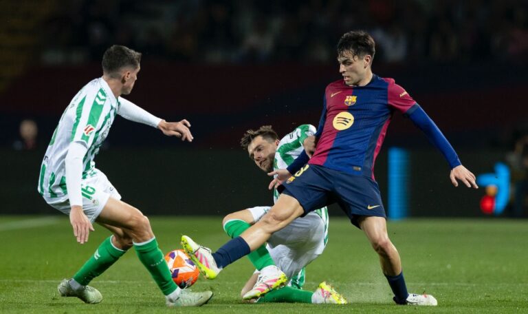 Barcelona held by Real Betis but extend La Liga advantage to four points