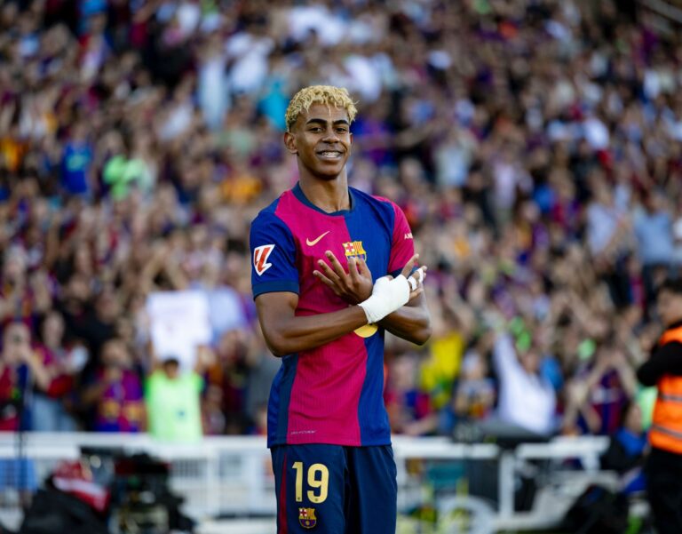 Barcelona lose to Champions League-bound Villarreal in final home match