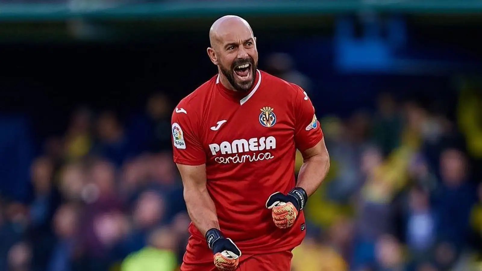 Former Spain, Liverpool, and Barcelona star retires at the age of 42