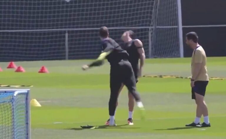 Barcelona pair involved in "fistfight" during training session
