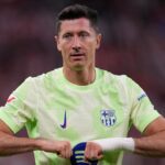 Robert Lewandowski powers Barcelona to finale win in Bilbao