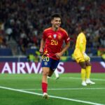 Luis de la Fuente Confirms Pedri's Fresh Spain Role